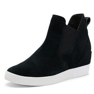 Sorel Women's 5 Out N About Slip-On Wedge Bootie Black White Waterproof Size 8